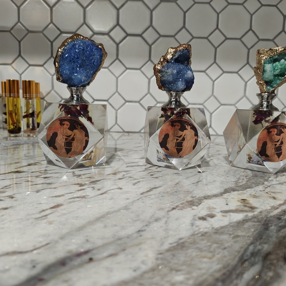 Aura Crystal-Top Body Oil with Blue and Green Stones